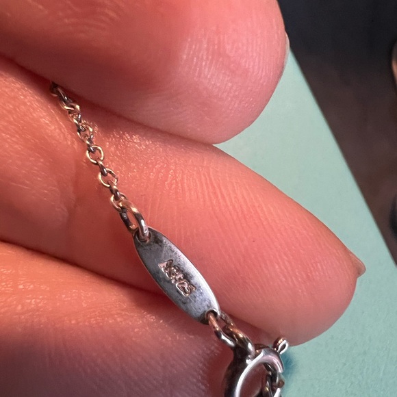 Tiffany & Co. Elsa Peretti large heart necklace with chain 16 inches. - Picture 5 of 7